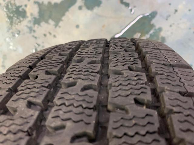 【その他】 メーカー不明 ツイン6本スポークホイール + 【TOYO】DELVEX 935