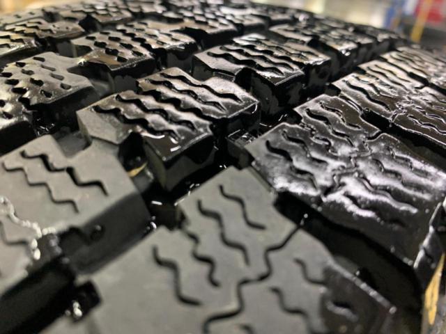 【その他】 メーカー不明 ツイン6本スポークホイール + 【TOYO】DELVEX 935