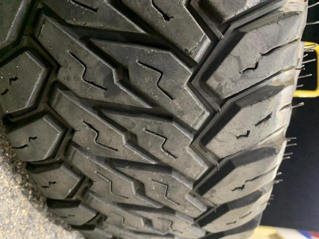 【Lehrmeister】 LMG + 【MONSTA】 MUD WARRIOR 215/70R16 LT 4本セット
