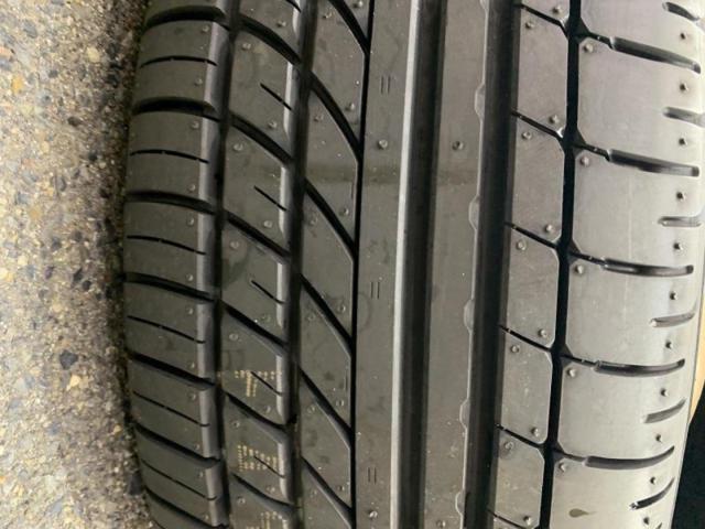 【HOT STUFF】 MAD CROSS GRACE + 【YOKOHAMA】 PARADA PA03 215/65R16C 109/107S 4本セット