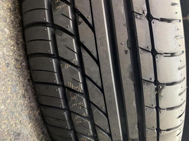 【HOT STUFF】 MAD CROSS GRACE + 【YOKOHAMA】 PARADA PA03 215/65R16C 109/107S 4本セット