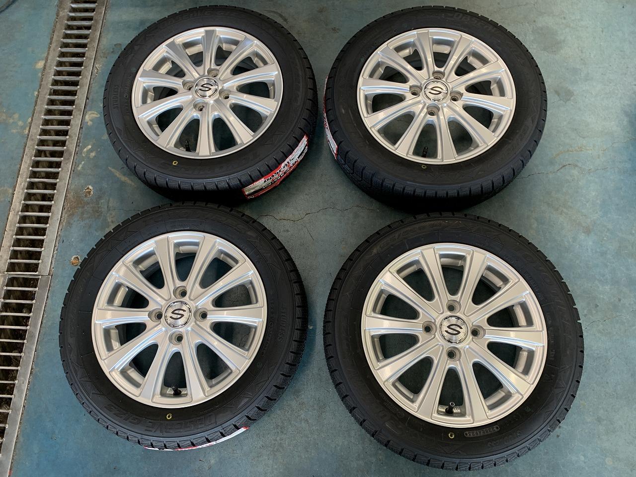 Unknown Manufacturer
S spoke wheel
+
TOYO (Toyo)
TOYO
OBSERVE
GIZ3
155 / 65R14
4 pieces set