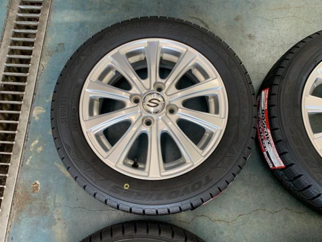 Unknown Manufacturer
S spoke wheel
+
TOYO (Toyo)
TOYO
OBSERVE
GIZ3
155 / 65R14
4 pieces set