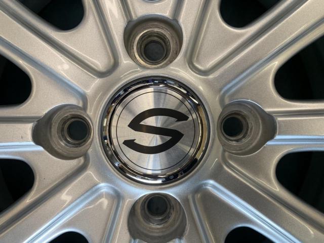 Unknown Manufacturer
S spoke wheel
+
TOYO (Toyo)
TOYO
OBSERVE
GIZ3
155 / 65R14
4 pieces set