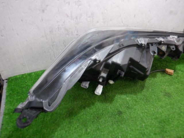 【右側のみ】トヨタ純正 LEDヘッドライト