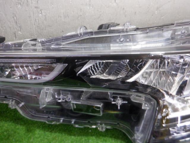 【右側のみ】トヨタ純正 LEDヘッドライト