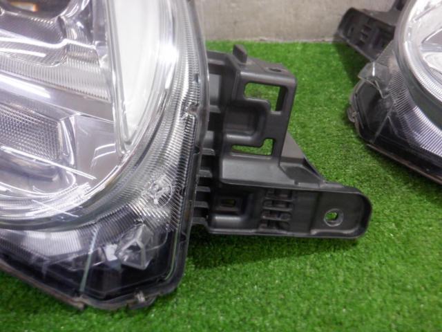 ダイハツ純正 LEDヘッドライト