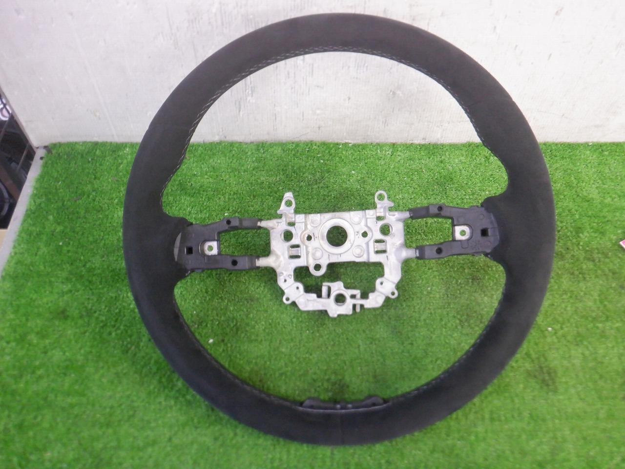 Honda genuine
Alcantara Steering