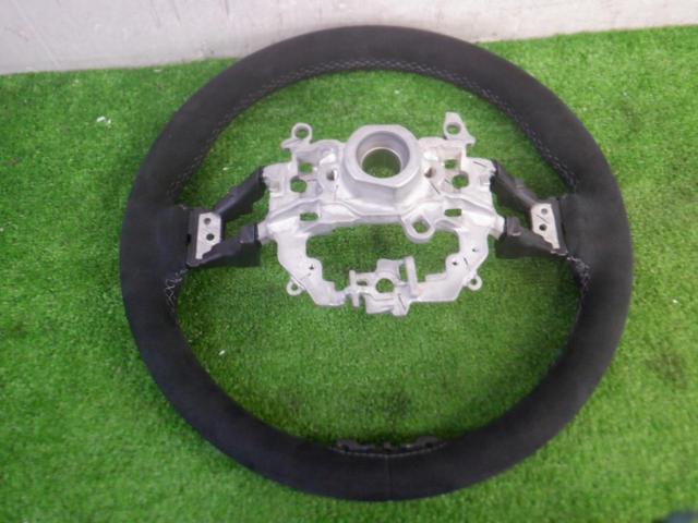 Honda genuine
Alcantara Steering
