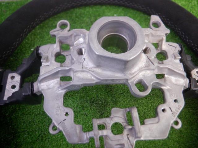 Honda genuine
Alcantara Steering
