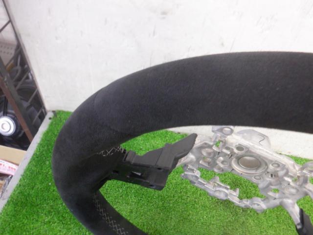 Honda genuine
Alcantara Steering