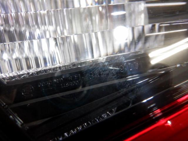 Honda genuine
Tail lens