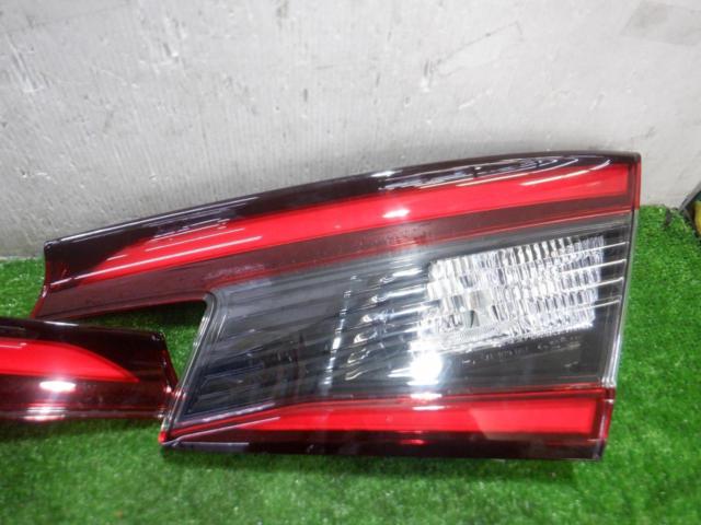 Honda genuine
Tail lens