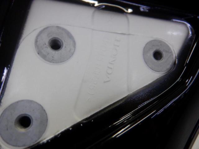 Honda genuine
Rear wing