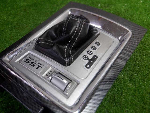 Mitsubishi genuine
TC-SST
Shift panel