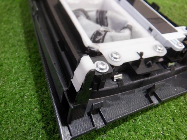 Mitsubishi genuine
TC-SST
Shift panel
