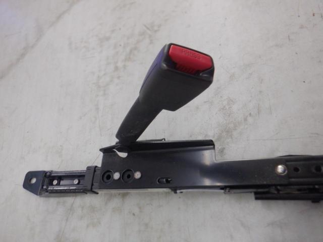 RECARO シートレール