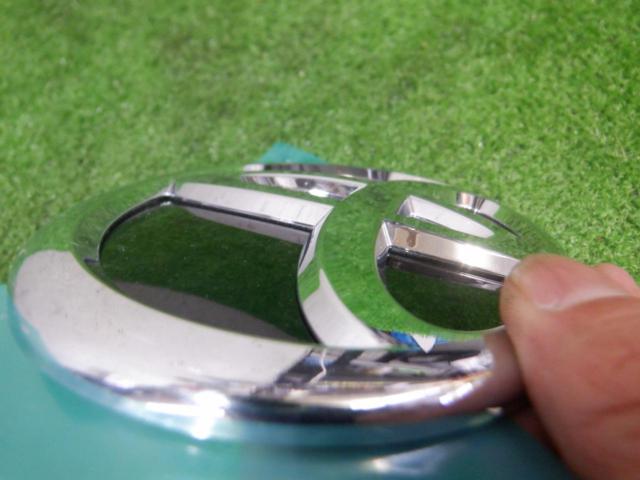TOYOTA純正 リアエンブレム