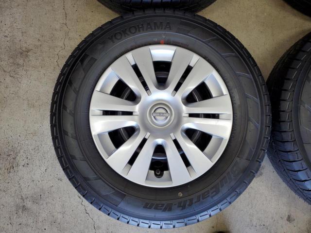 9日産純正(NISSAN)  NV350キャラバン純正スチールホイール  + YOKOHAMA(ヨコハマ) BluEarth-van RY55