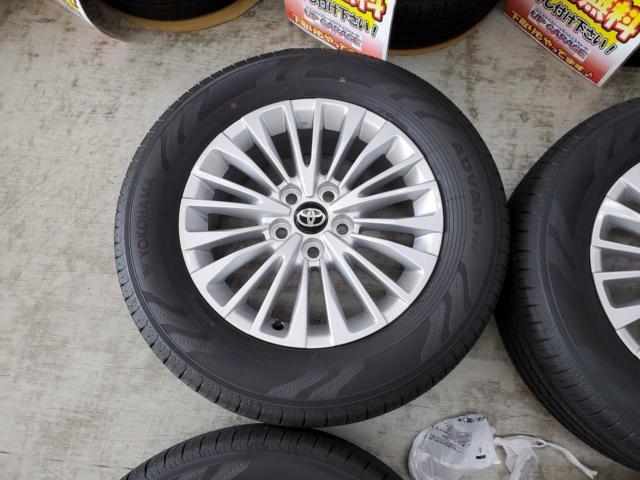 9トヨタ純正(TOYOTA)  40系アルファード純正ホイール  + YOKOHAMA(ヨコハマ) ADVAN V03
