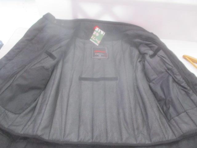 KOMINE
Protect short winter jacket
07-603 Size: M