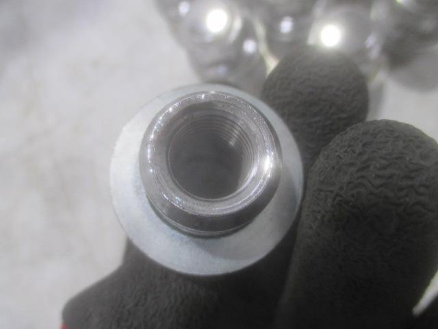 TOYOTA (Toyota)
Genuine flat-seat nuts (short)
Twenty