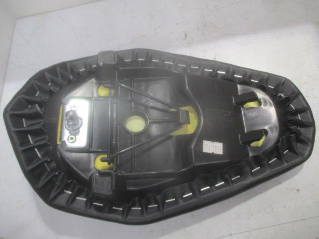 KAWASAKI 純正タンデムシート 【ZX-25R】