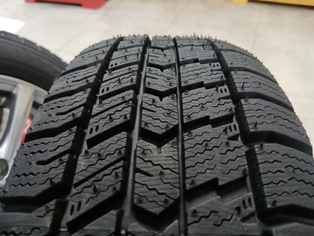 HOT STUFF Exceeder E06 + GOODYEAR ICE NAVI 8