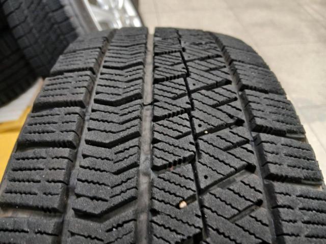 HOT STUFF Exceeder E06 + BRIDGESTONE BLIZZAK VRX2