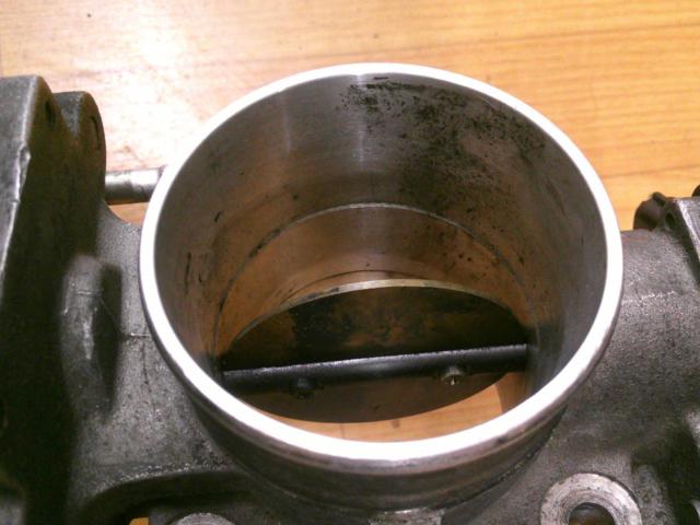 TRC スロットルボディ