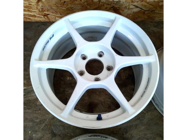 BuddyClub P-1 Racing