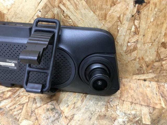 Regeo
SRZ-920
Mirror type front and rear drive recorder