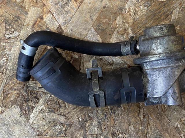 Wakeari
Toyota
20 system Soarer
Genuine blow off valve
