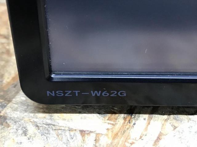 トヨタ純正 NSZT-W62G