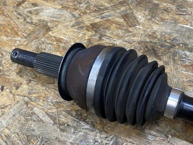 日産 V36/スカイラインクーペ 純正ドライブシャフト