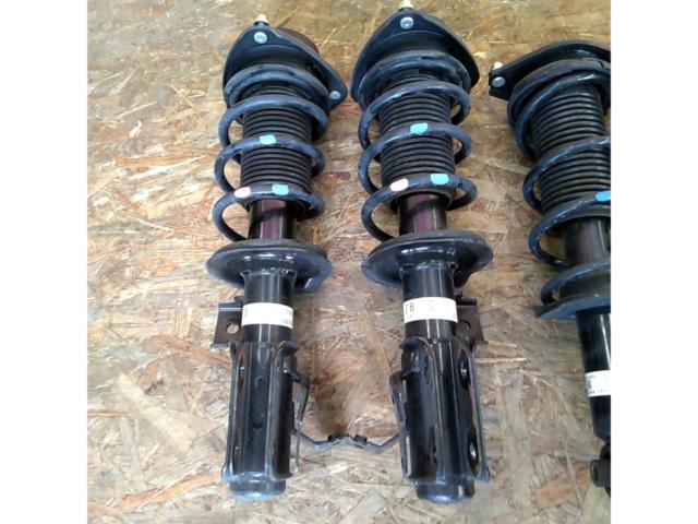 Toyota
ZN8
GR86 genuine suspension kit