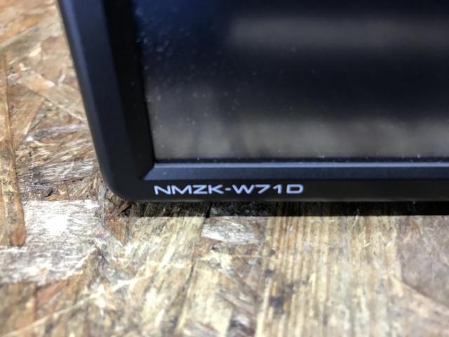 Daihatsu genuine
NMZK-W71D