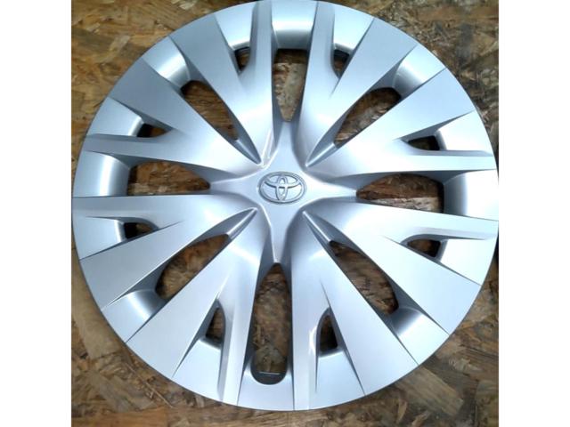 トヨタ ヤリス 純正15インチホイールキャップ