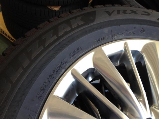 トヨタ純正(TOYOTA)  30系アルファード後期純正ホイール + BRIDGESTONE(ブリヂストン) BLIZZAK VRX3