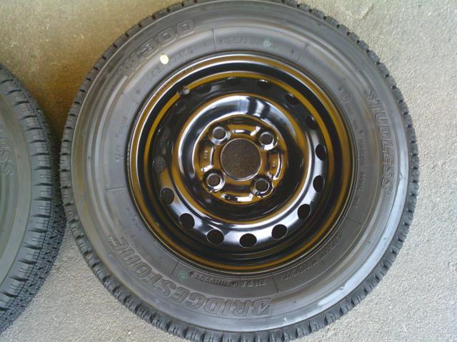 ダイハツ純正(DAIHATSU)  ハイゼットカーゴ&トラック純正スチールホイール  + BRIDGESTONE(ブリヂストン) W300