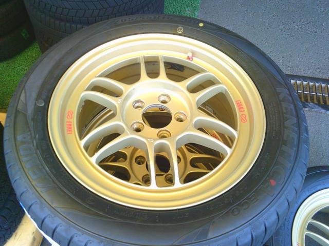 ENKEI (circles)
Racing (Racing)
RPF1
+
KENDA (Kenda)
KR 203