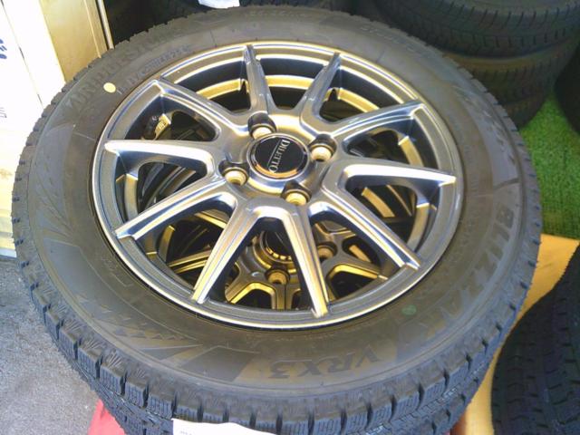 COSMIC/VENERDI(コズミック/ヴェネルディ)  DILETTO10本スポークホイール  + BRIDGESTONE(ブリヂストン) BLIZZAK VRX3