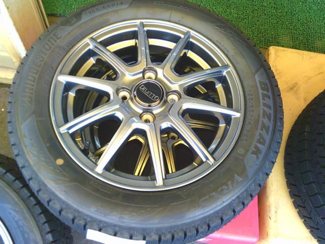 COSMIC/VENERDI(コズミック/ヴェネルディ)  DILETTO10本スポークホイール  + BRIDGESTONE(ブリヂストン) BLIZZAK VRX3