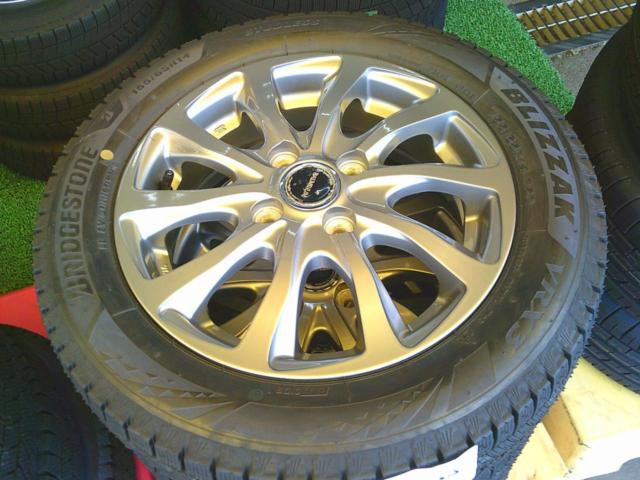 BRIDGESTONE(ブリヂストン) BALMINUM(バルミナ) TR10  + BRIDGESTONE(ブリヂストン) BLIZZAK VRX3