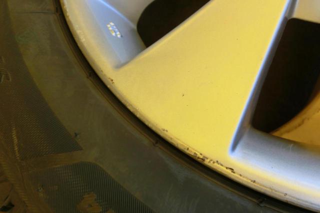 スズキ純正(SUZUKI)  ワゴンR/MH23S純正ホイール  + BRIDGESTONE(ブリヂストン) BLIZZAK VRX3