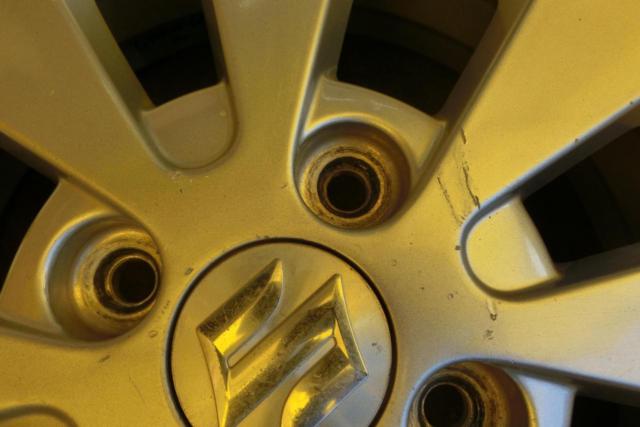 スズキ純正(SUZUKI)  ワゴンR/MH23S純正ホイール  + BRIDGESTONE(ブリヂストン) BLIZZAK VRX3