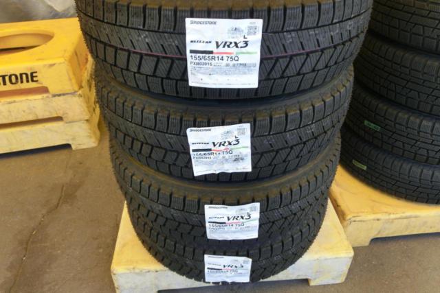 スズキ純正(SUZUKI)  ワゴンR/MH23S純正ホイール  + BRIDGESTONE(ブリヂストン) BLIZZAK VRX3