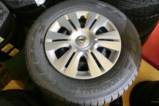 日産純正(NISSAN)  NV350キャラバン純正スチールホイール  + YOKOHAMA(ヨコハマ) BluEarth-Van RY55