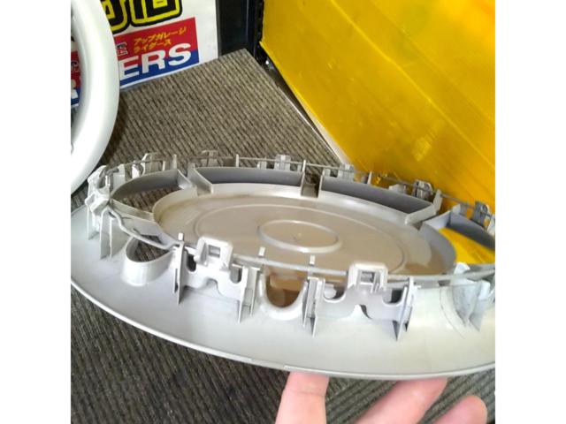 ダイハツ TOCOT(トコット)純正14インチホイールキャップ