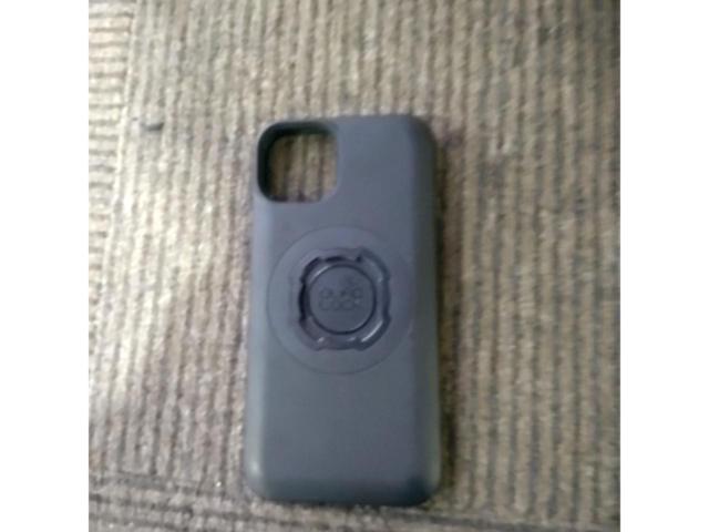 【IPHONE13用】QUAD LOCK(クアッドロック)スマホケース 
